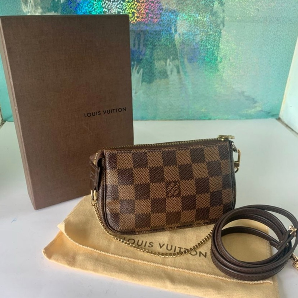 Louis Vuitton Brown Clutch with Iconic Damier Canvas